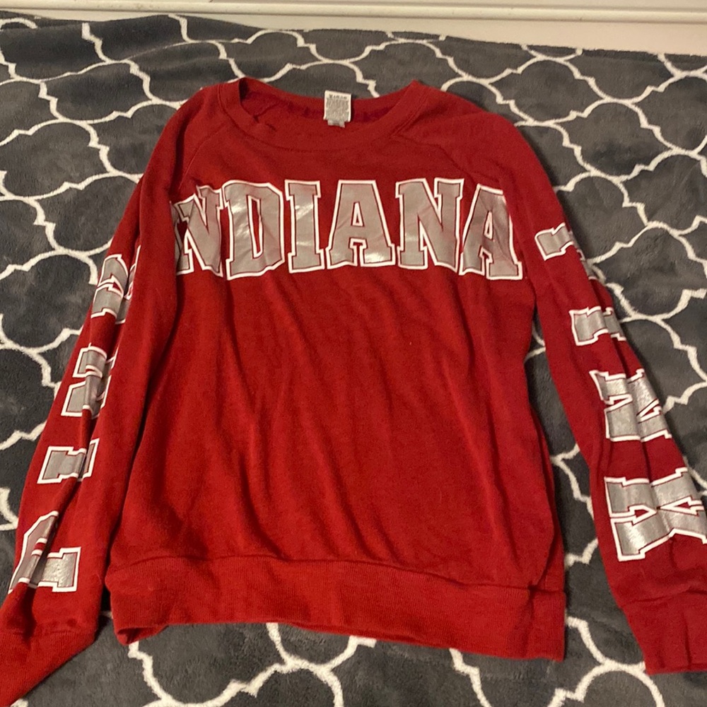 Indiana PINK along sleeve